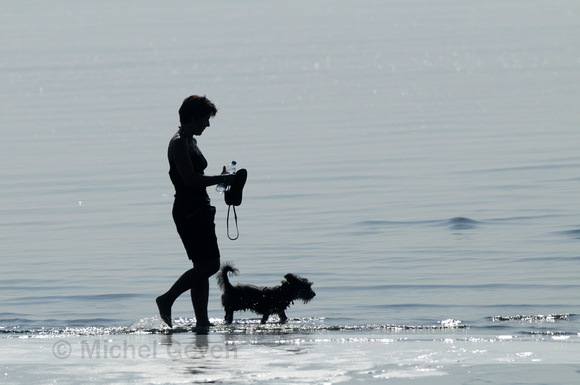 Vrouw met hond; Woman with dog